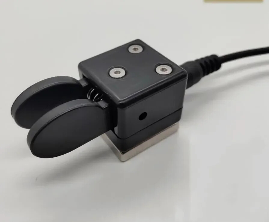 A Mini Dual Paddle Key Morse Key CW Key Automatic Base Magnetic Adsorption For
