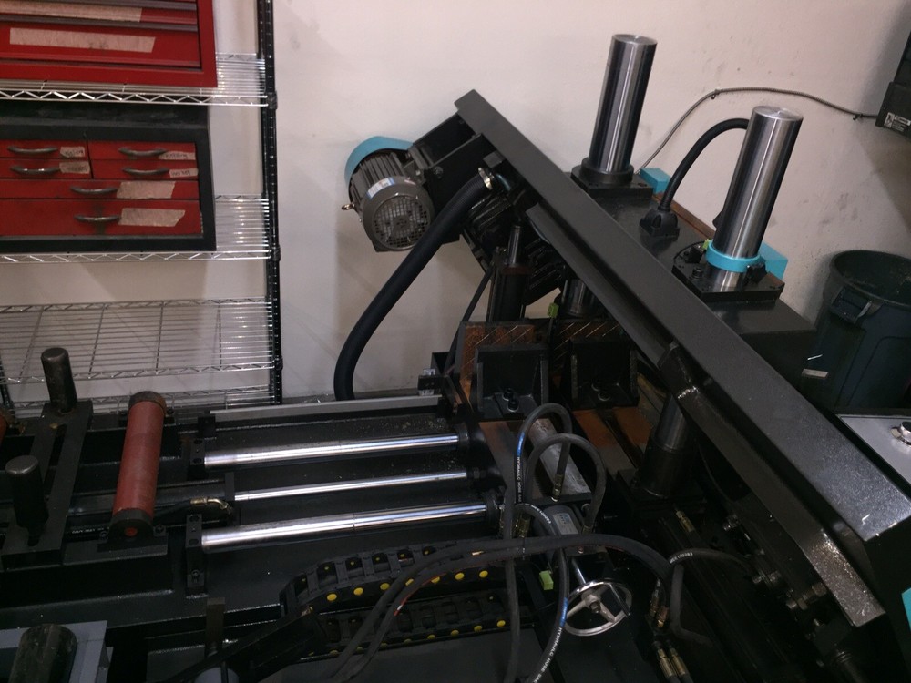 CNC Band Saw Machine Horizontal 12." cut width