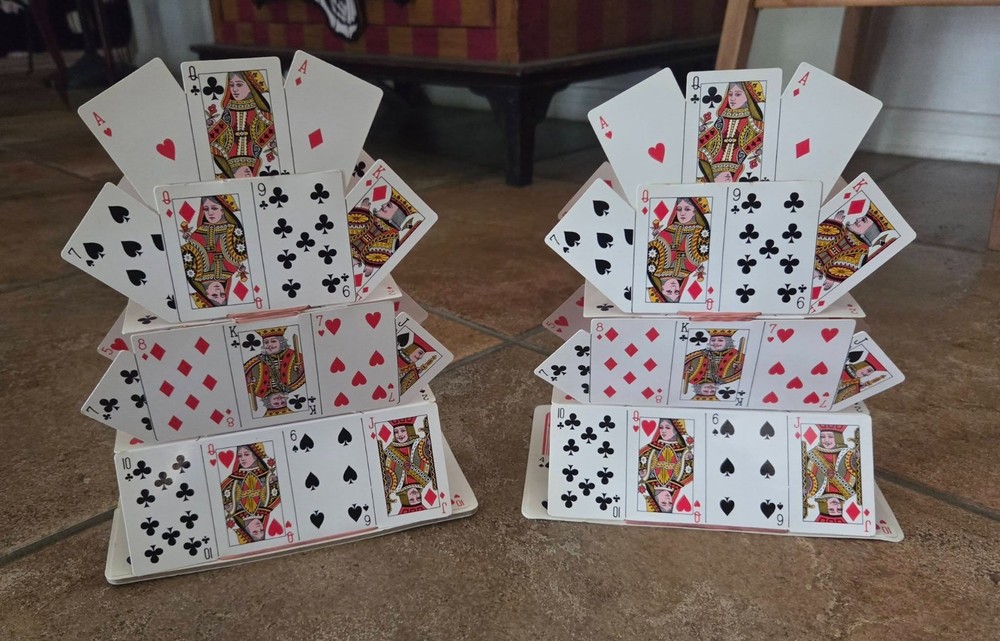 2 Appearing Card Castles Magic Mentalism Tricks