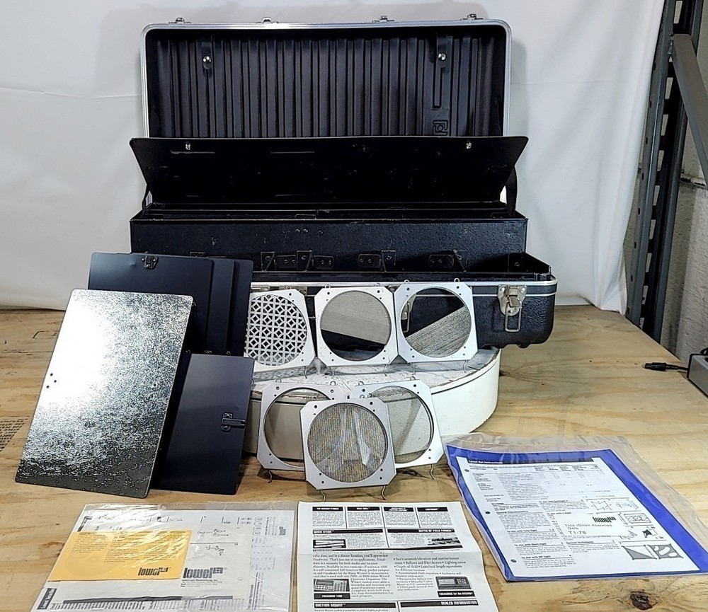 LOWEL Hard Case Large Black