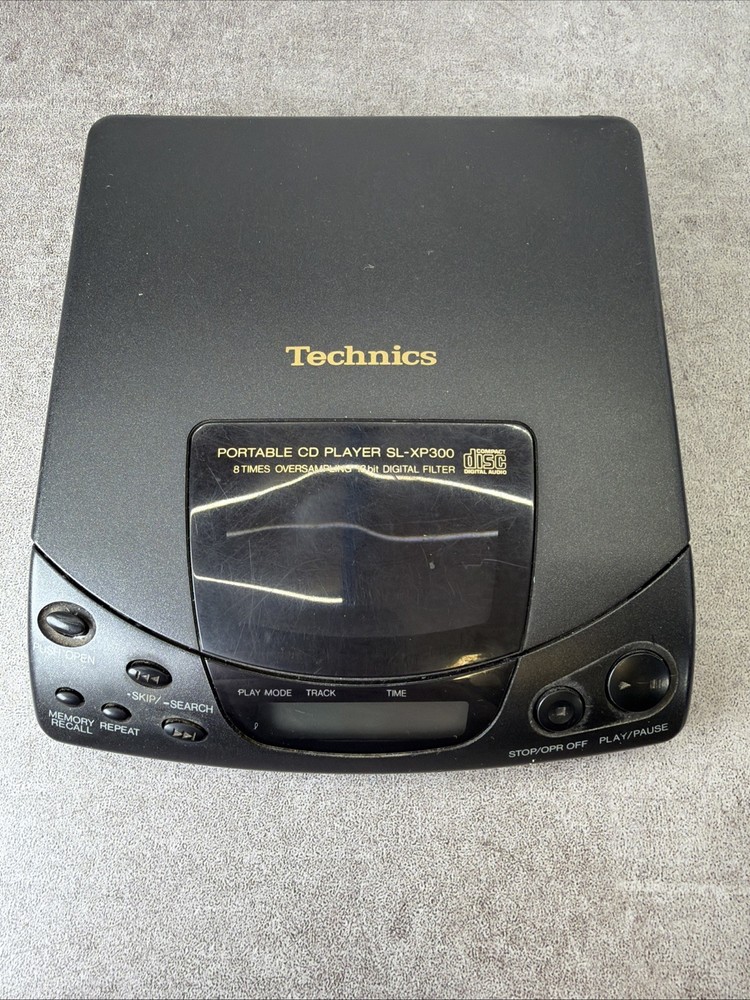 Technics SL-XP300 Portable CD Player - Working