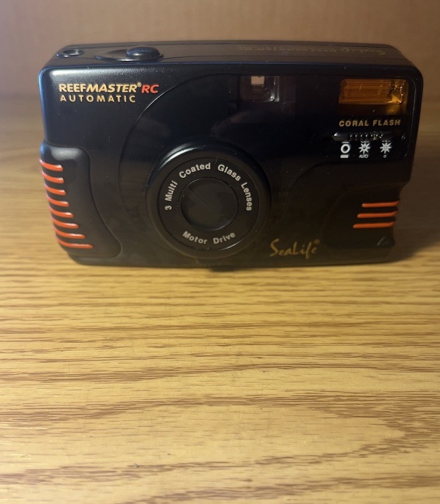 Sealife Reefmaster Mini Underwater Camera Housing & RC 35mm Camera (Untested)