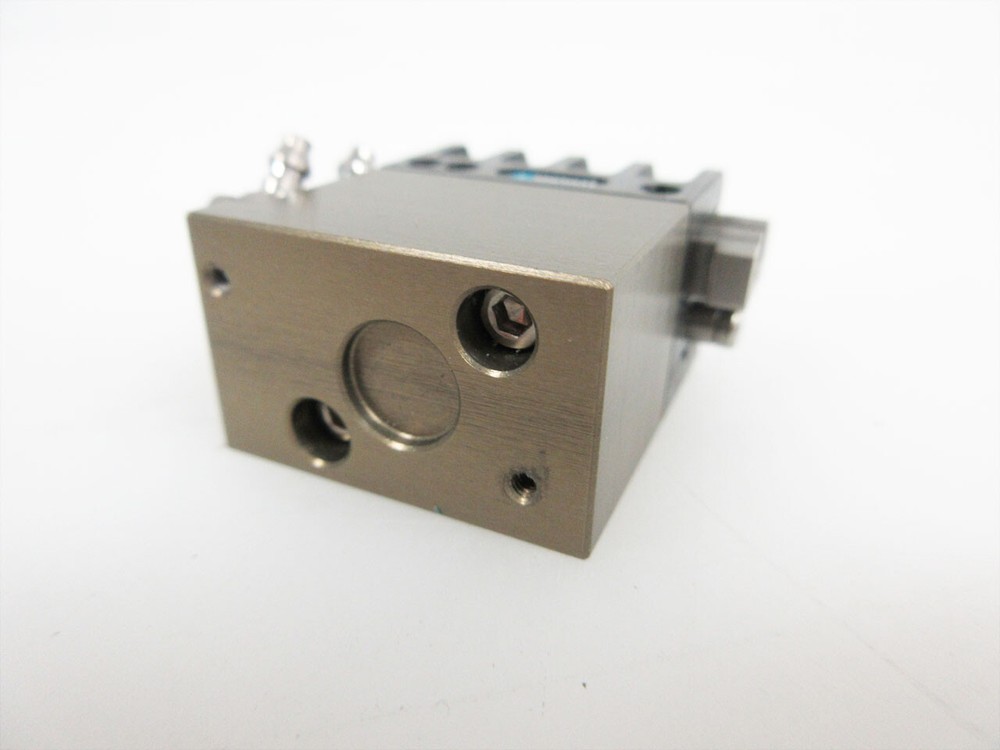 SCHUNK GRIPPER BLOCK PNEUMATIC GRIPPER PARALLEL 2 FINGER MPG FOR SMALL COMPONENT