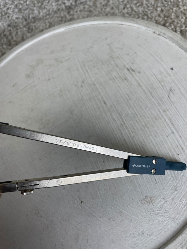 Staedtler 559 11 WP Arco Precision Compass Basic with Lead Box