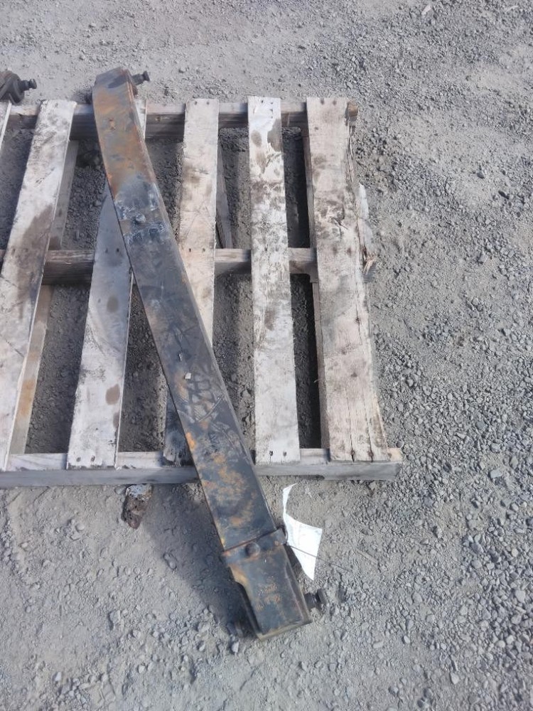 Replaces 2012 PETERBILT 384 FRONT LEAF SPRING ,  WA