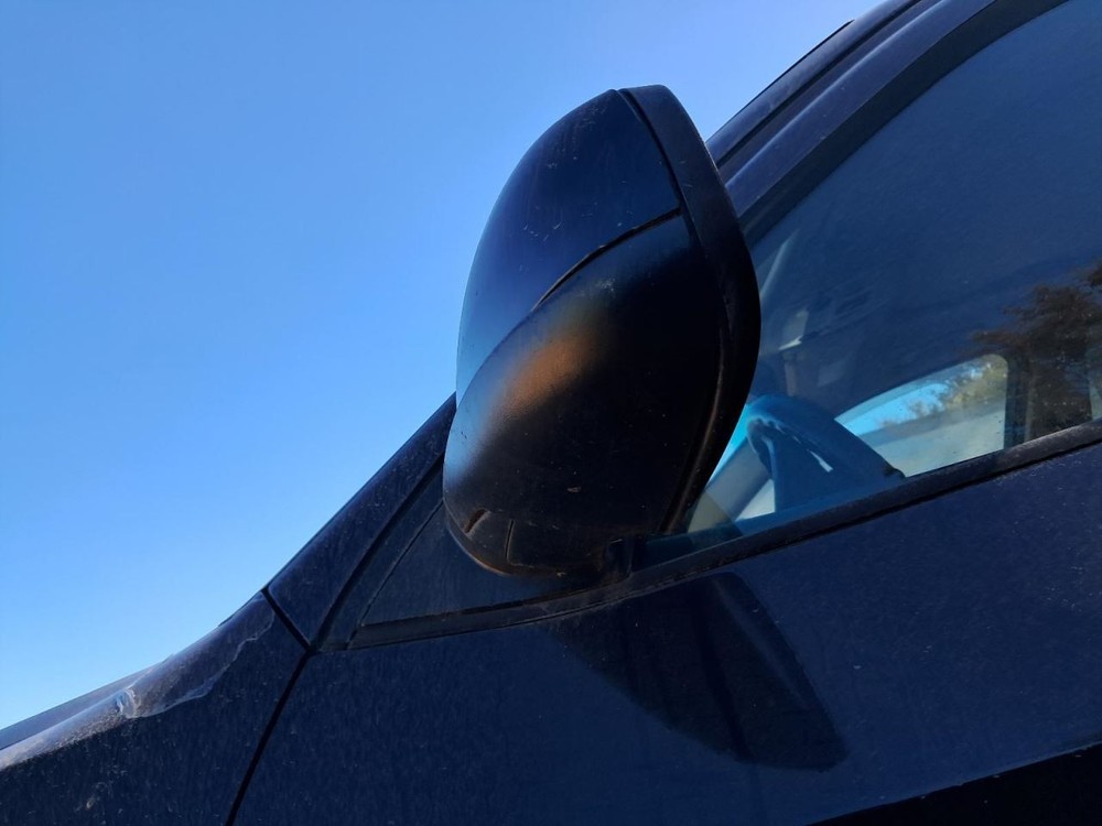 X5 2009 Glove Box 4833592