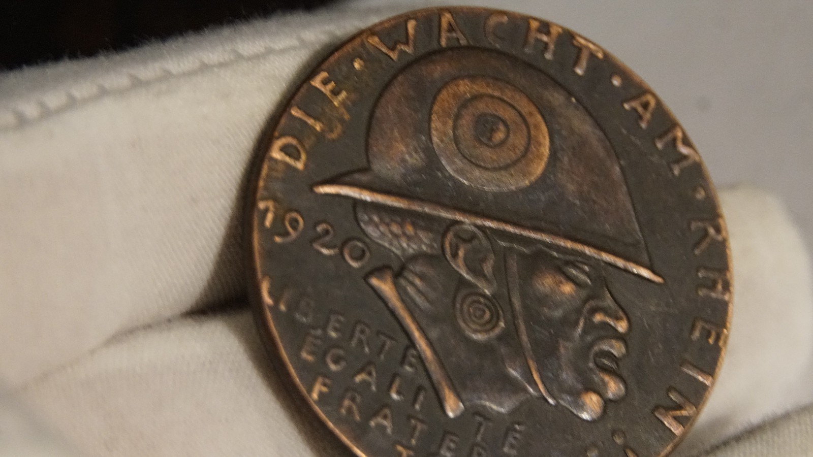 1920 French MEDALLION: "Black Shame" "Watch on the Rhine" WWI, Karl Goetz Coin