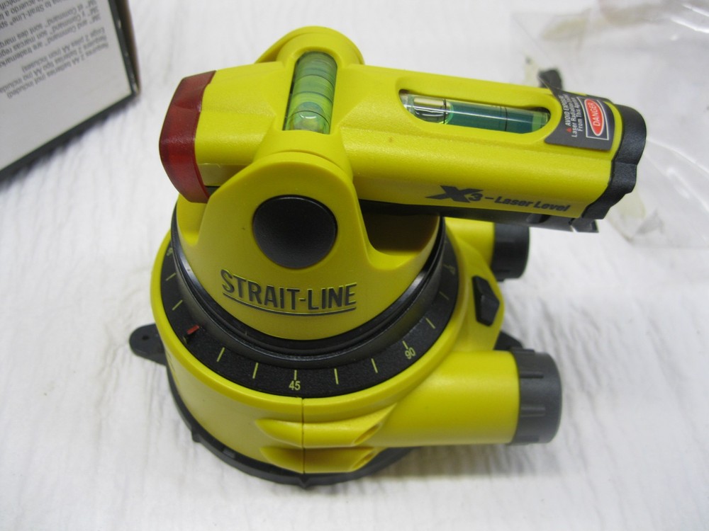 STRAIT-LINE X3 Laser Level 3 bubble w/Adjustment