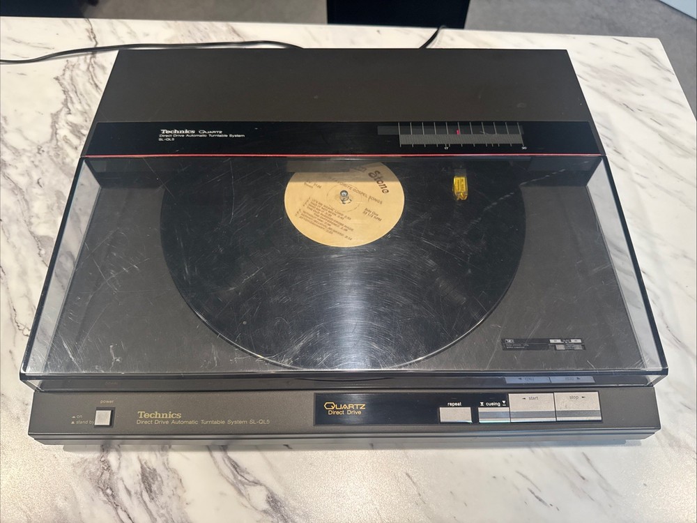 Technics Automatic Turntable System SL-QL5 Quartz Direct Drive