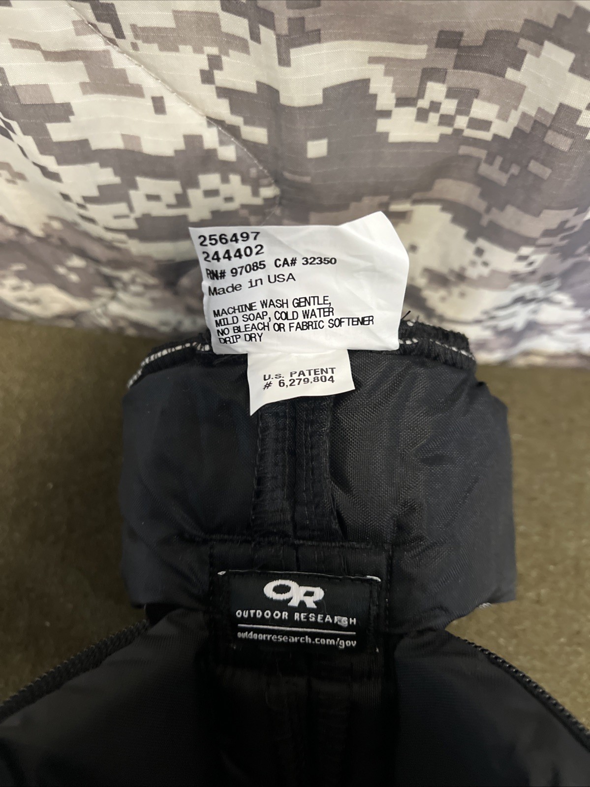 Outdoor Research 1L Nalgene Water Bottle, Insulated Cover, Stainless Cup D-21