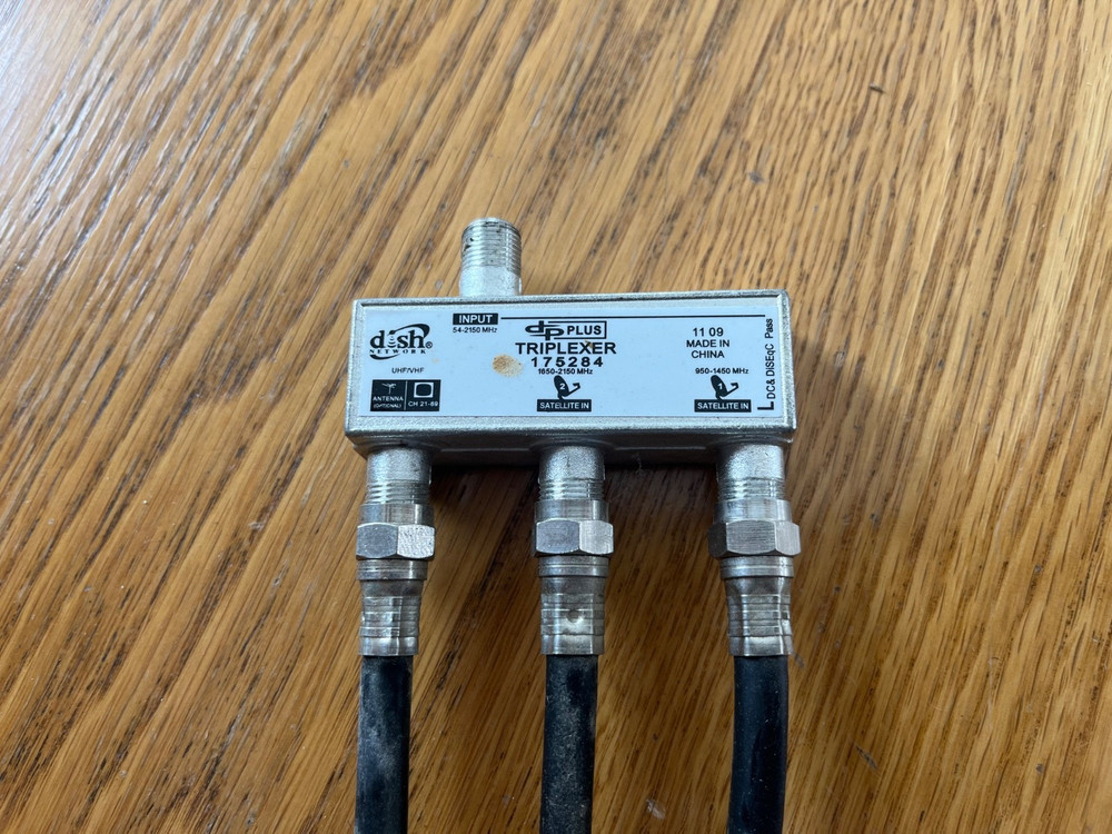 DISH Network 3-Way Coaxial Cable Splitter Triplexer With Cables