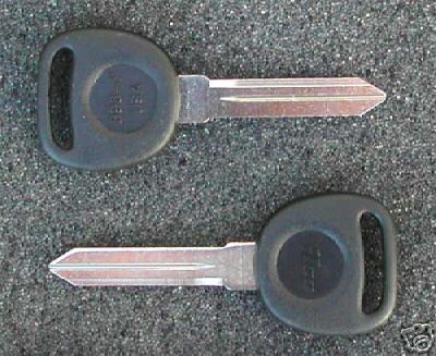 NEW 2003-2005 Saturn L300 Key blanks blank