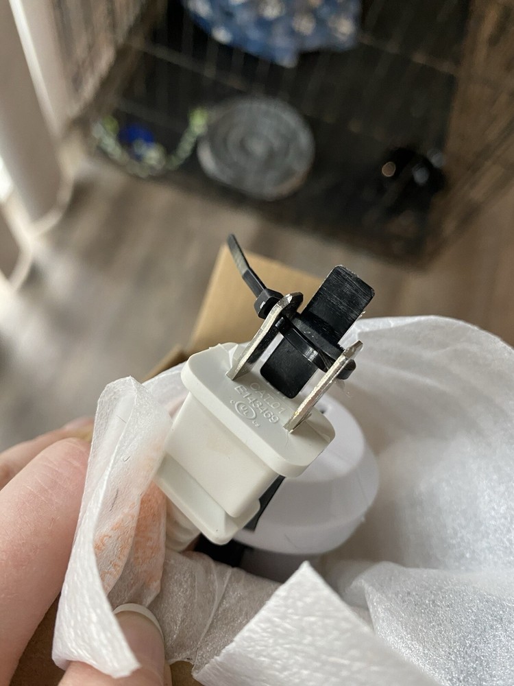 Black + Decker 9” Electric knife