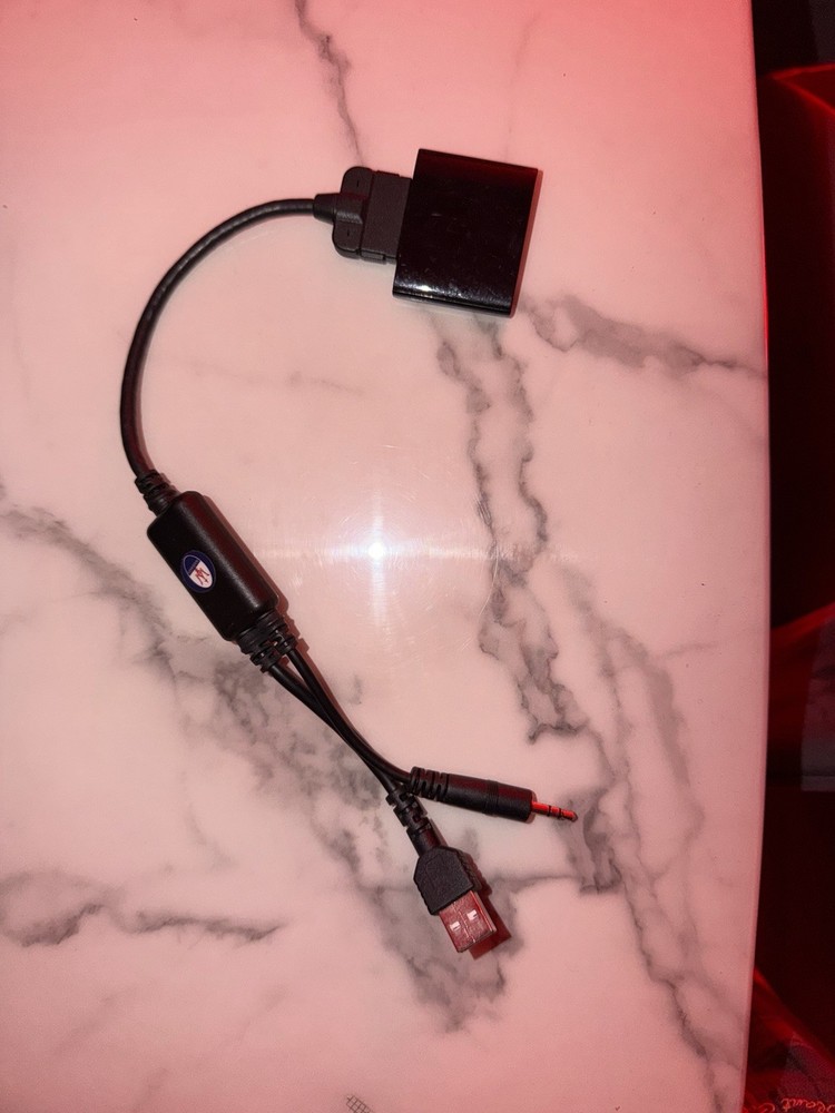 Genuine 2014 Maserati GranTurismo MC Bluetooth Media Interface Adapter Cable OEM