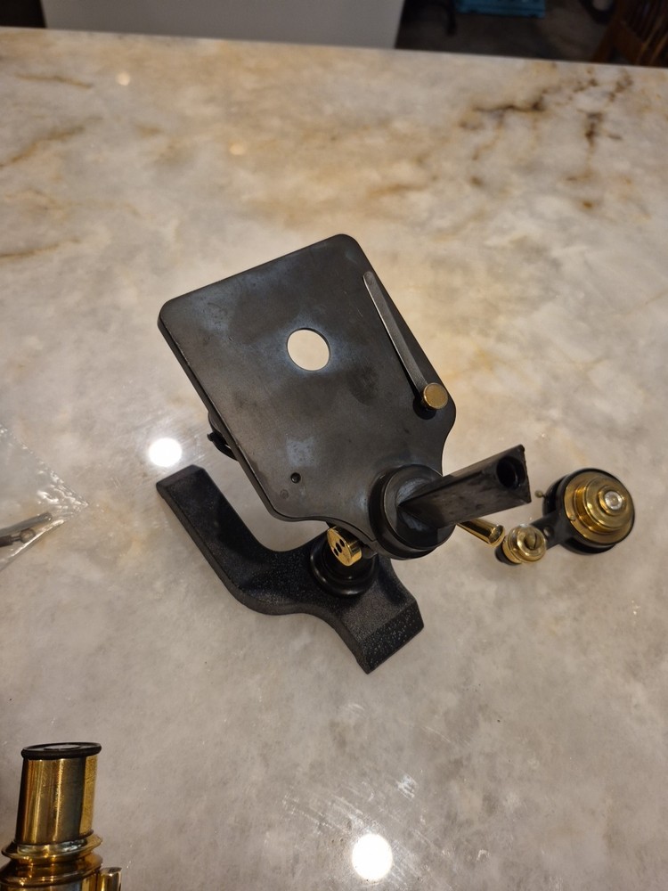 E. Leitz Wetzlar microscope Brass Microscope serial # 14808