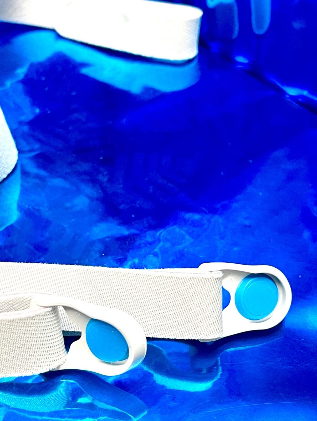 New ResMed AirFit F30i HEADGEAR with Clips Replacement 63372 STANDARD