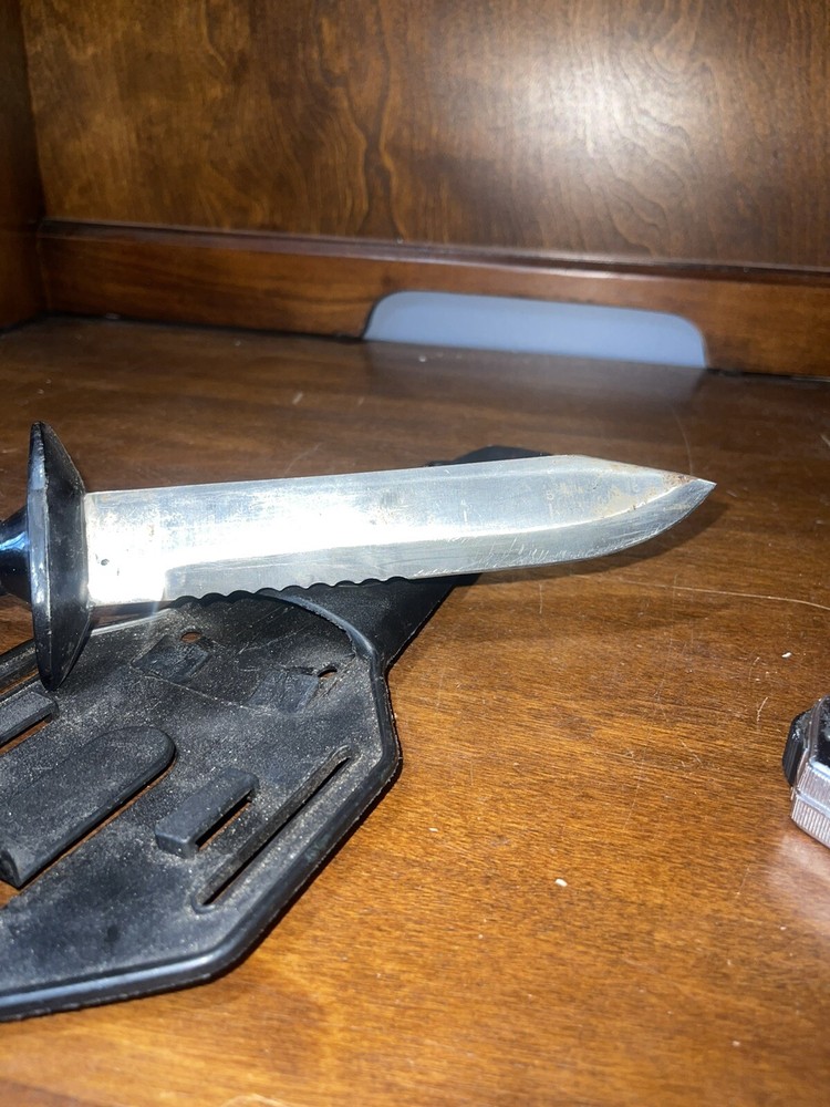 Aqua Lung US Diving Knife With Hard Sheath