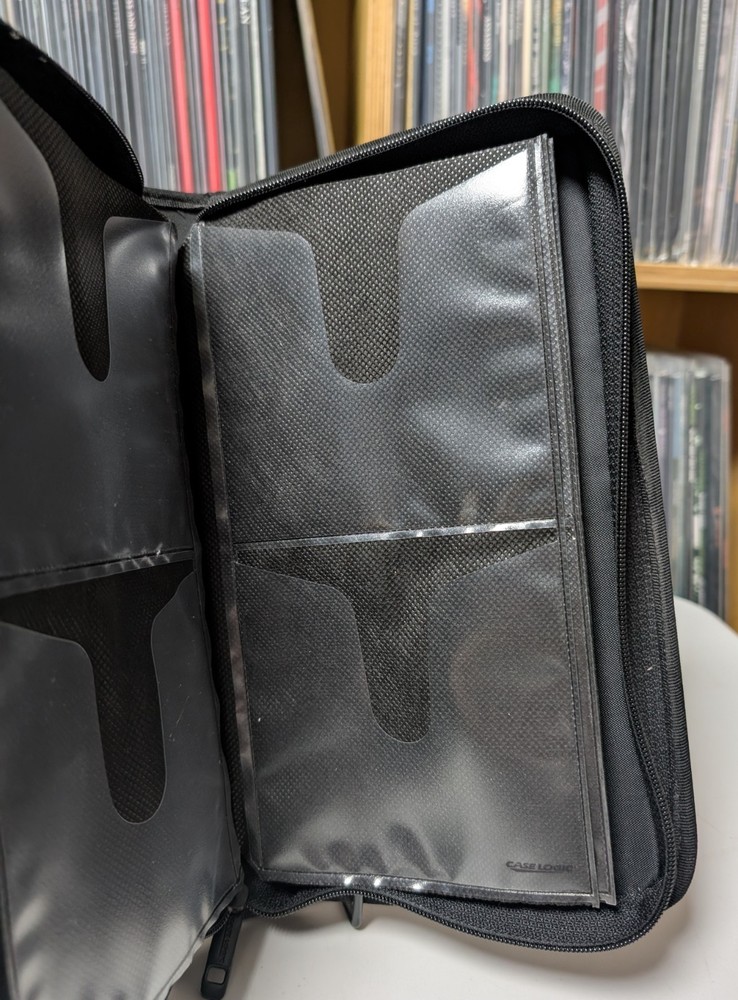 Case Logic CD DVD Flip Book Nylon 32 Discs with Liner Notes 64 Discs Without