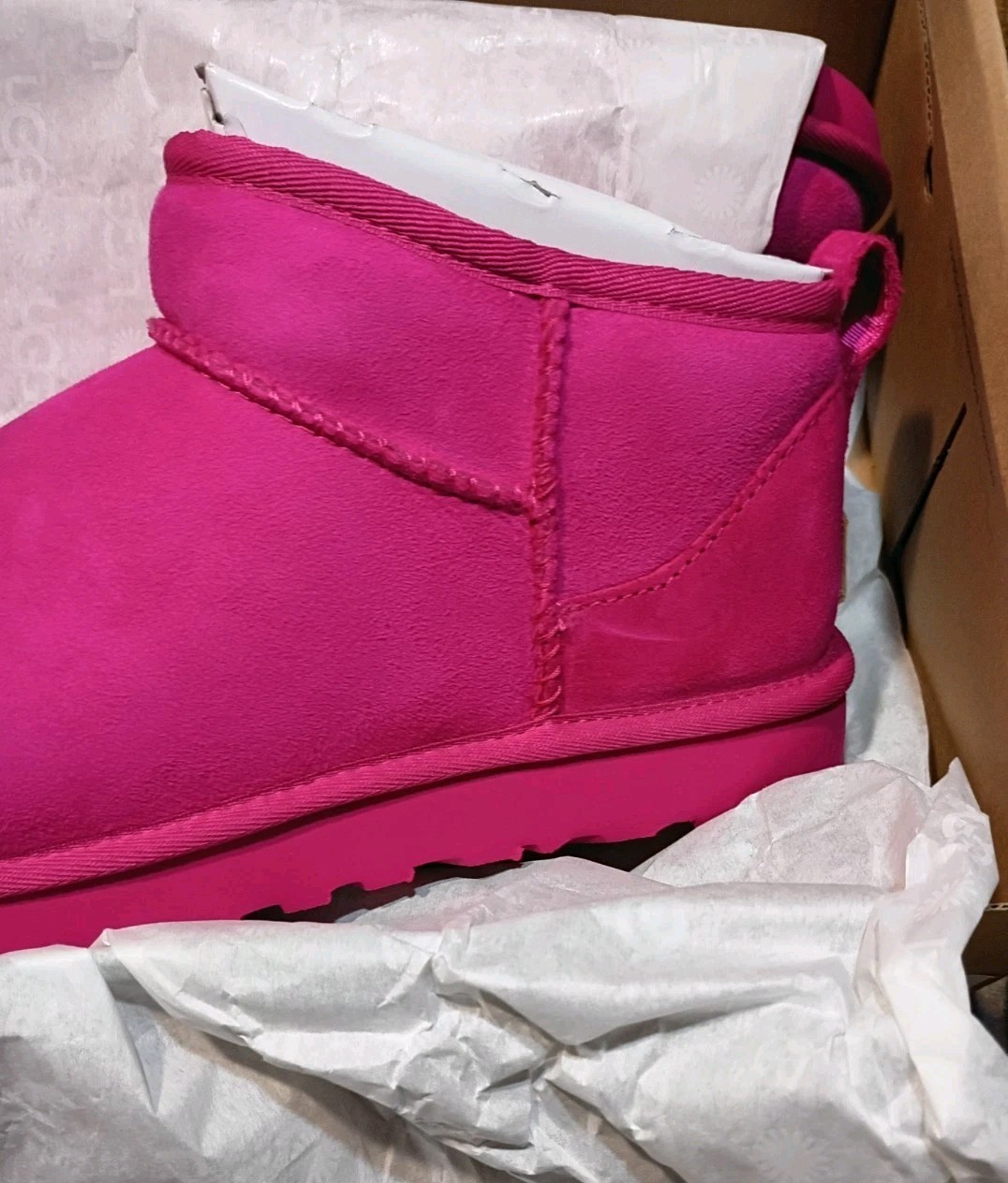 Women's UGG Classic Ultra Mini Suede Boots Dark Peony Size 10 New