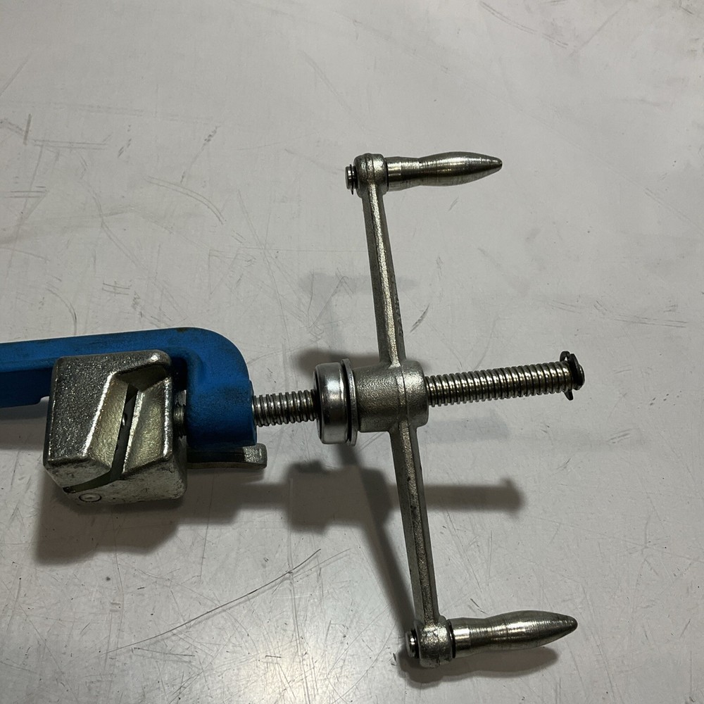 BAND-IT DENVER STRAPPING CLAMP TOOL