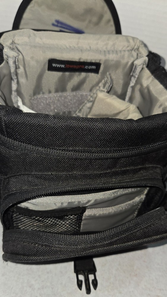 Lowepro EX 120 Camera Bag Black READ