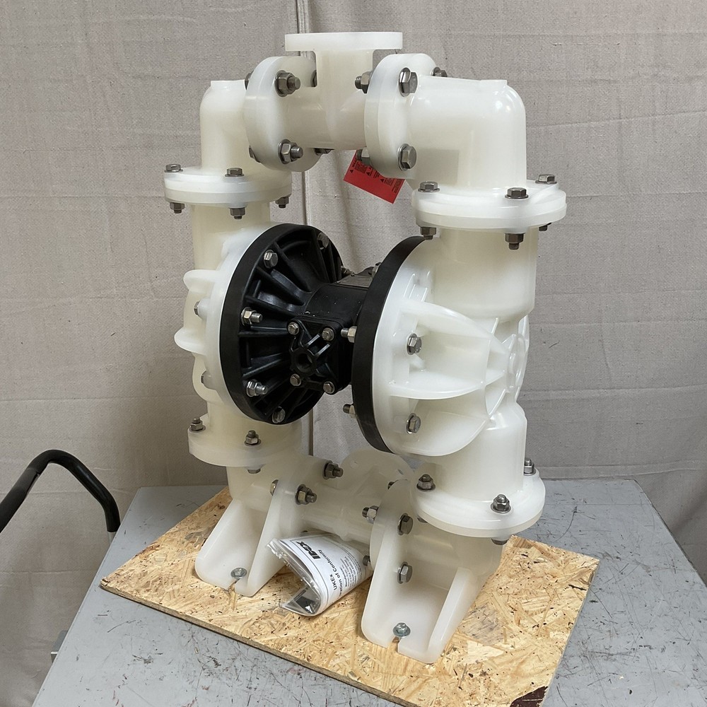 SANDPIPER S20B3P2PPUS000. Double Diaphragm Pump 2" Connection Size