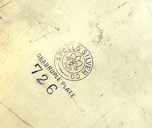 Apollo Silver Co Quadruple Plate 725 Baroque serving Tray Bread Dish Plate Oval