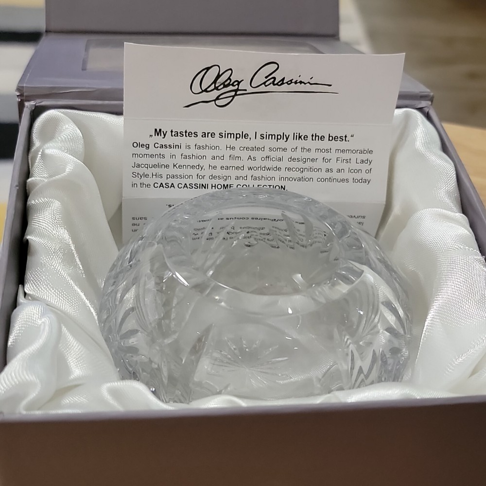 2 Oleg Cassini Crystal Pillar Candleholders Boxes Diameters Shapes Differ