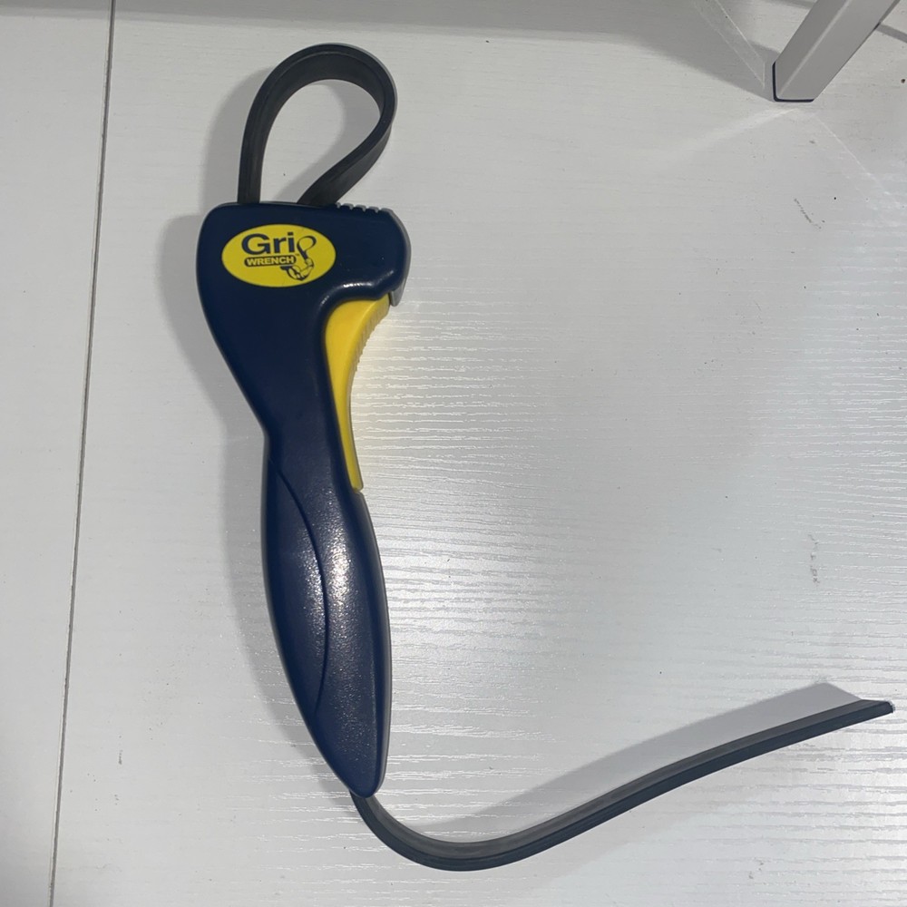 20" Strap Wrench, Grip Idea Village