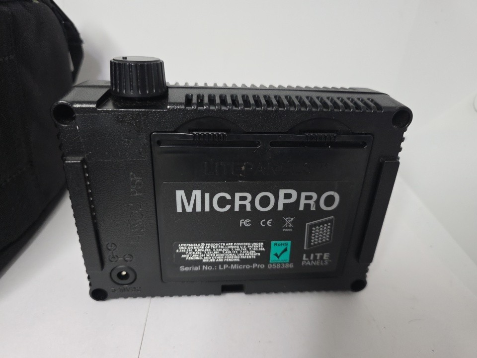 Litepanels MicroPro 058386 LED Camera Light Lite Panels Micro Pro with case
