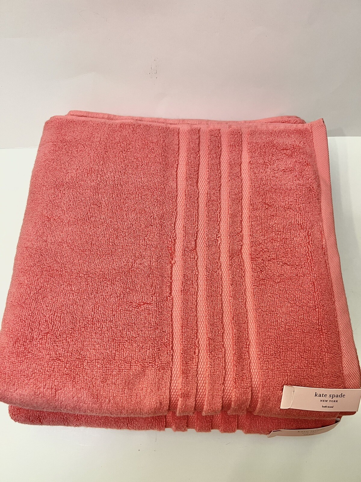 Kate Spade 2 Bath 2 Hand 4 Washclosh Towel Set Solid Coral Salmon Color NWT