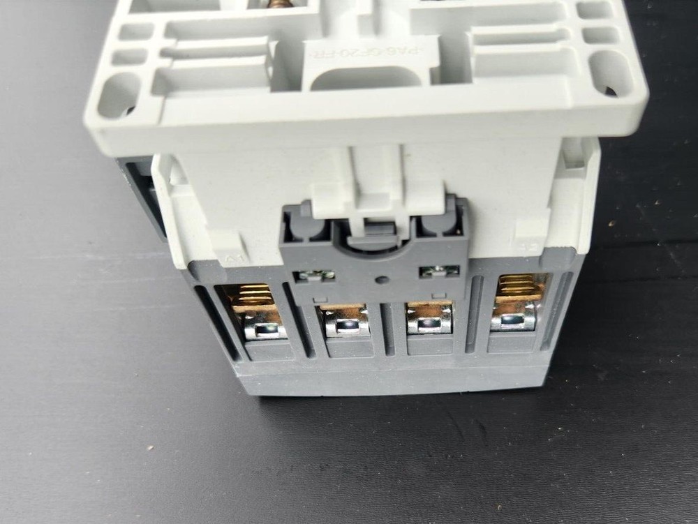 ABB AF80-40-11-11 CONTACTOR