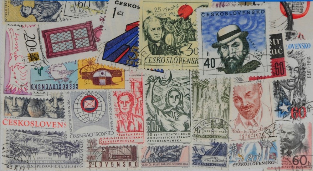 Czechoslovakia 25 Stamps (Large format (L313))