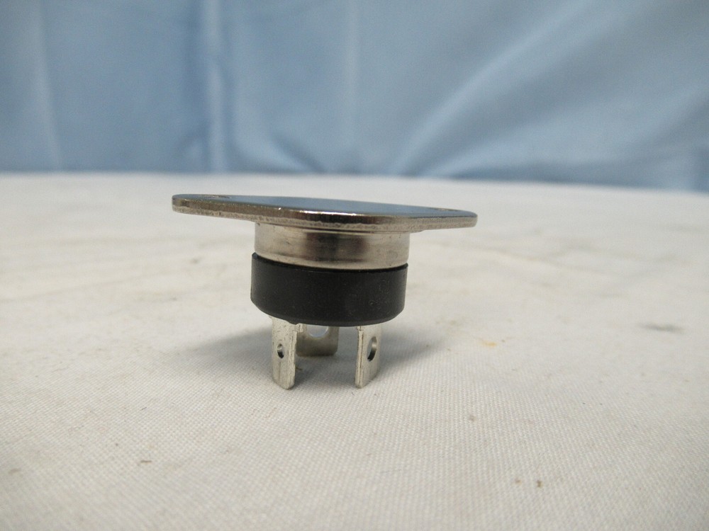 Frigidaire Wall Oven/Micro Combo Magnetron Sensor 555031101 (Lot #12)
