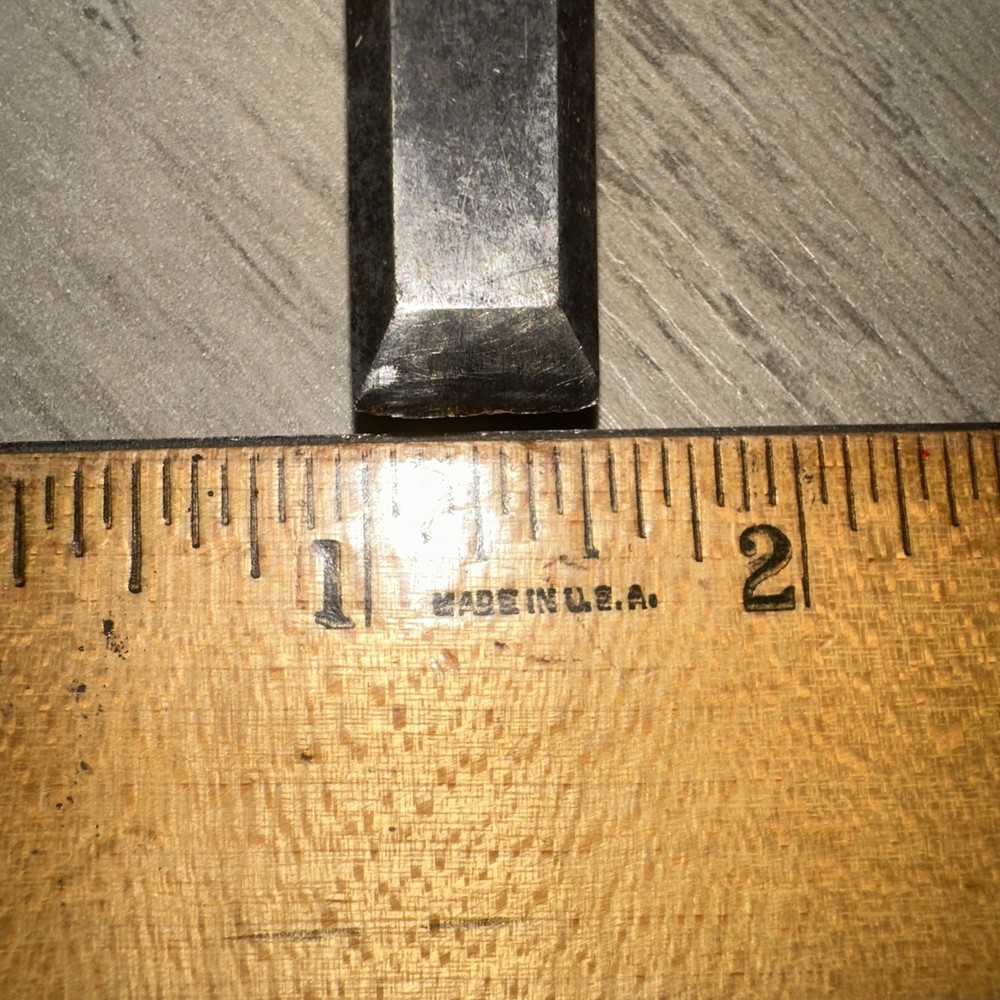 T.H. Witherby 1/2” Bevel Edge Wood Chisel Tool
