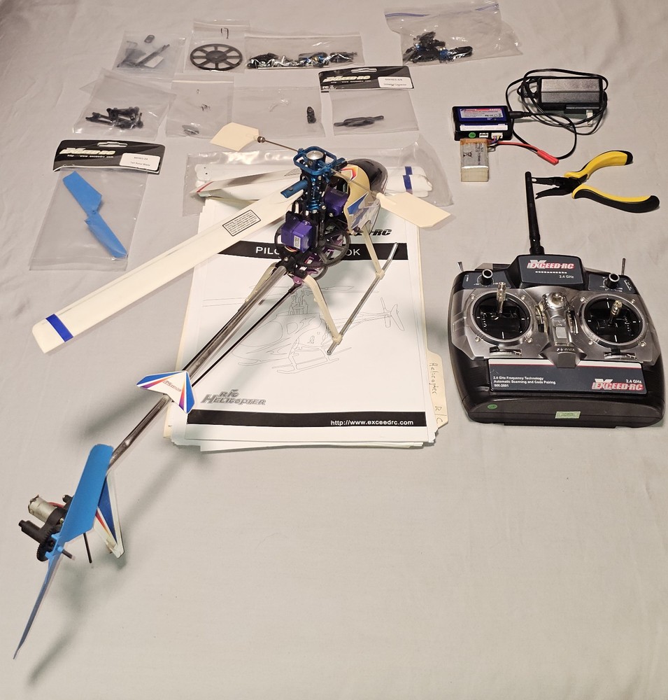 Exceed-RC Heli Eagle 50 with original 2.4 GHz Controller WK-2601 + Parts Bundle