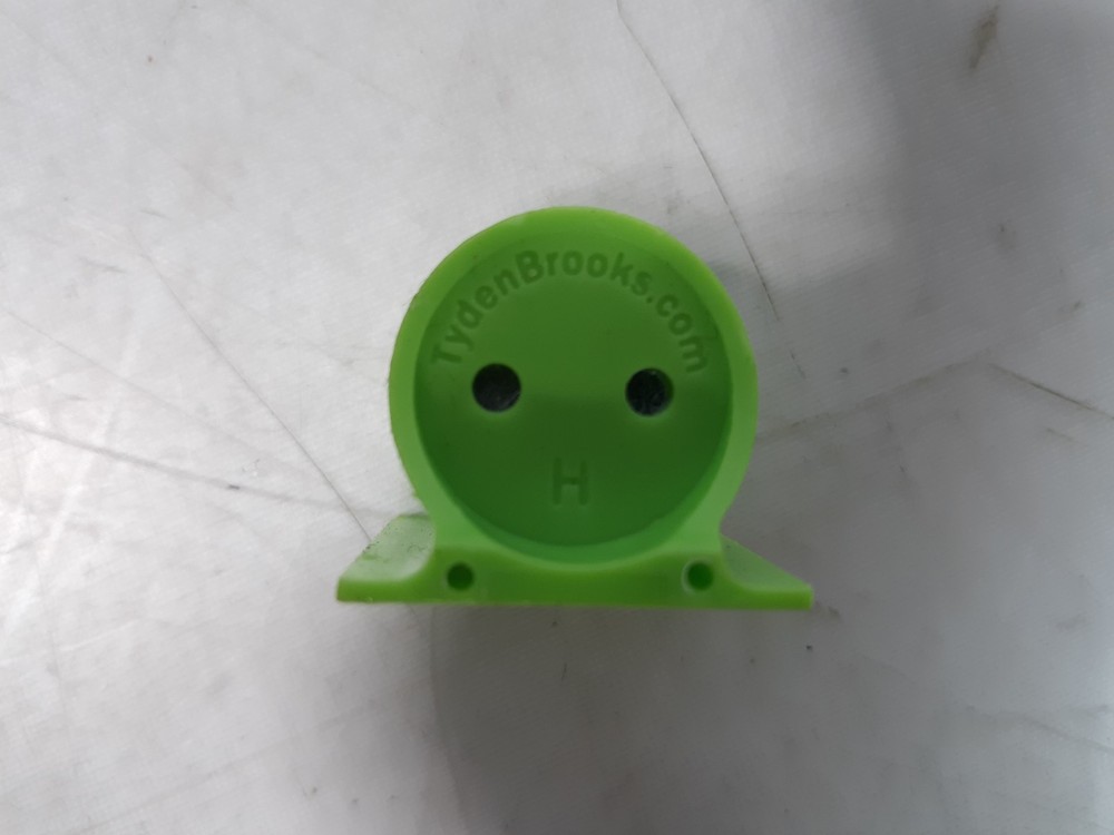 TydenBrooks STF 102635 Green Security Seals - Discontinued Replacement - 11 Pack