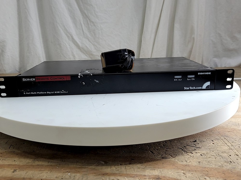 STARTECH SV841HDIE 8 Port KVM Switch