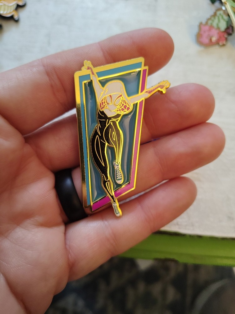 Spider Man - Spider Woman Pins