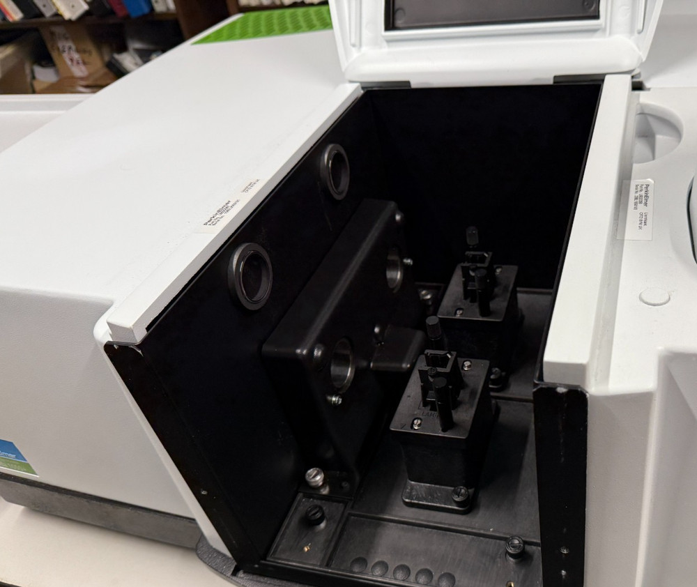 Perkin Elmer LAMBDA 1050+(PLUS) InGaAs ARTA UV-VIS-NIR Spectrophotometer NICE!