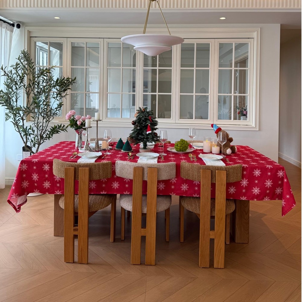 Christmas Red Tablecloth, Rectangle Table Cloh with Snowflake Decorations, Sp...