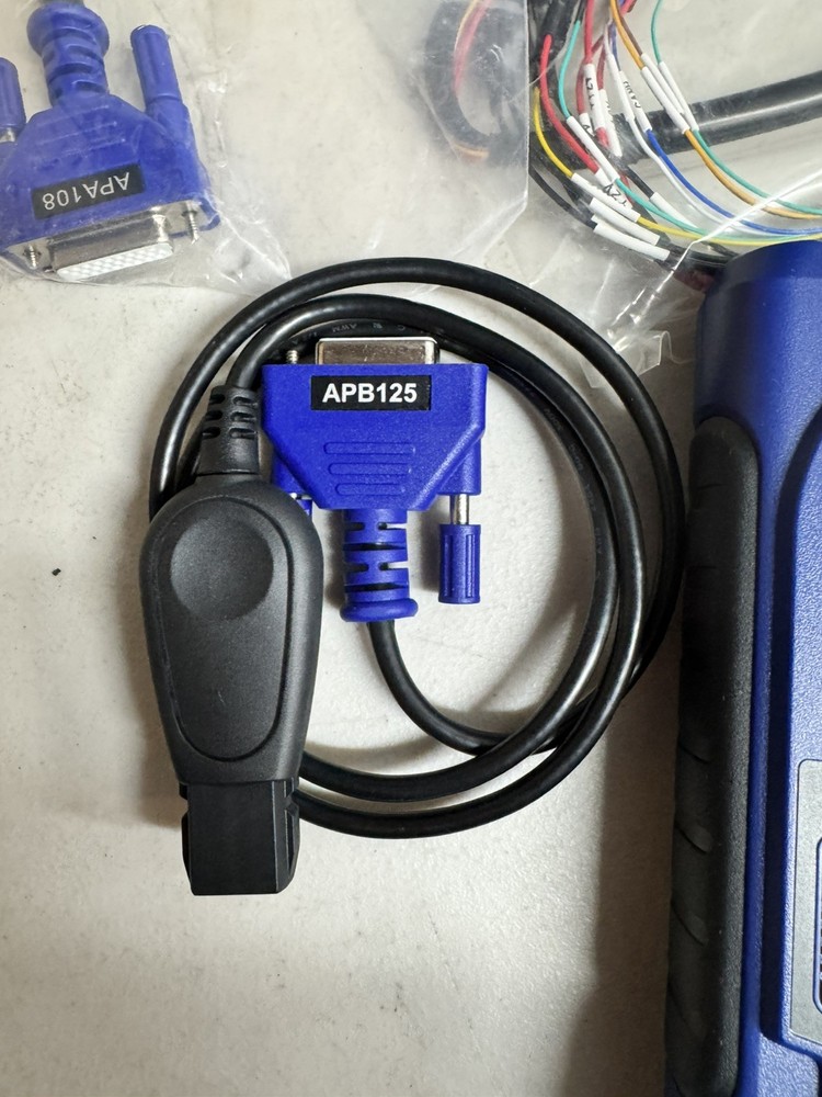 XP400 PRO BI-DIRECTIONAL KEY PROGRAMMER AND IMMO TOO