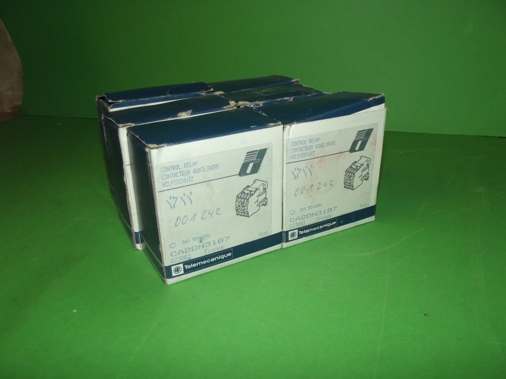 Telemecanique CA2DN31B7 Control Relay Coil 24 VDC