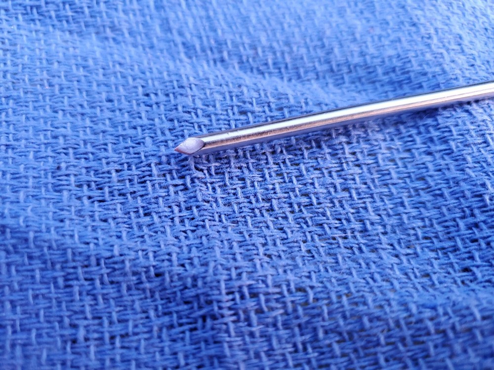 Dyonics 3514 sharp Obturator