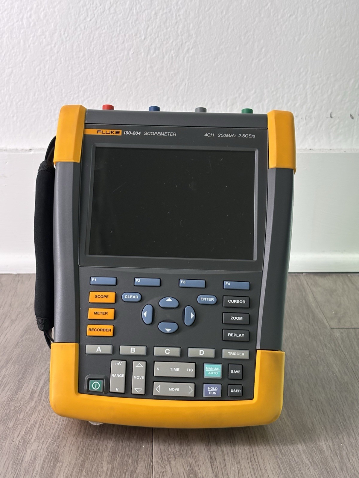Fluke 190-204 Scopemeter 4CH 200MHz 2.5GS/s w/ Probes & Case