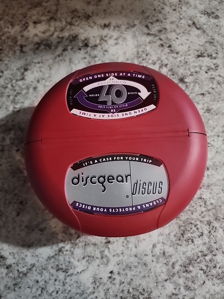 DiscGear Discus 40 Disc Hard Shell CD DVD Game Holder Storage Carry Case Ref