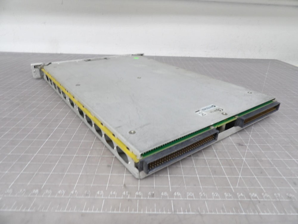 AGILENT E1411B 5 1/2 DIGIT 7500 SERIES C VXI MODULE M4112