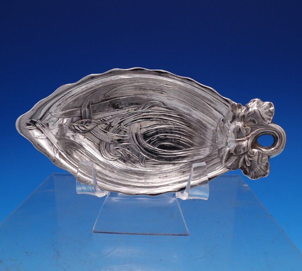 Iris by Durgin-Gorham Sterling Silver Nut Cup Durgin Mark #104B 4 1/2" (#7759)