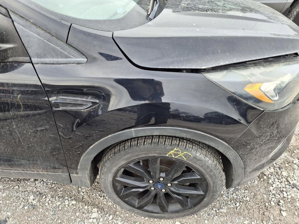 2019 Ford Escape 8 Screen Display OEM Used - Reprogramming Needed