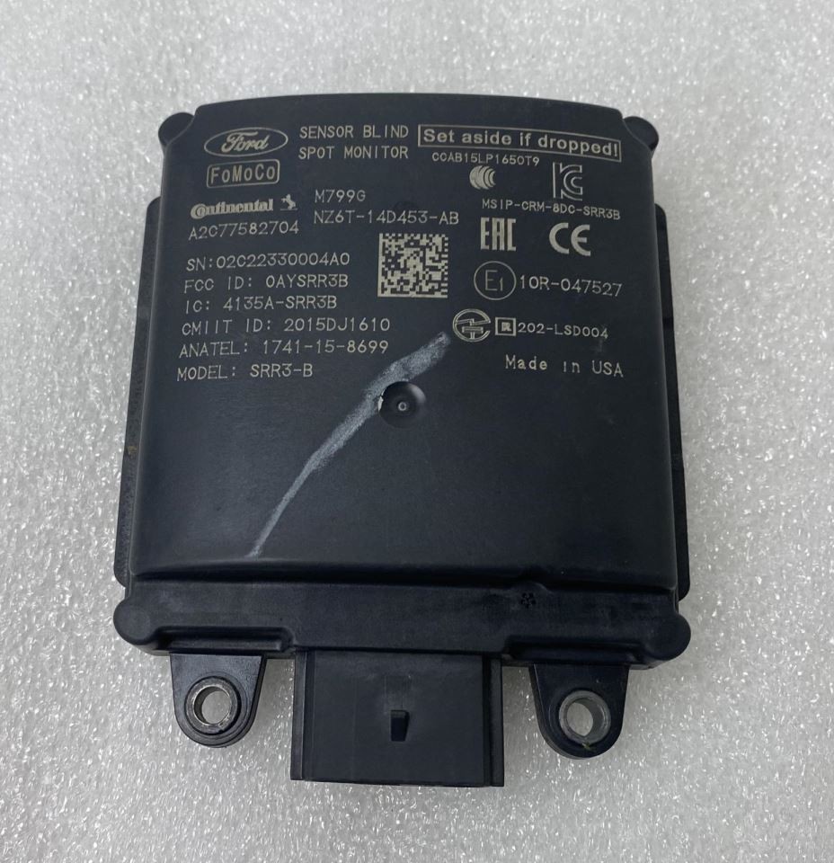 MAV P-UP 2022 Camera/Projector 1047814